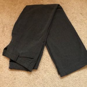 💕Mandee grey dress pants size 3